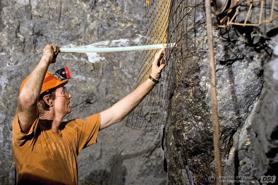 Encapsulation Trial of Resin Cartridges in Mines Encapsulation Trial of Resin Cartridges in Mines