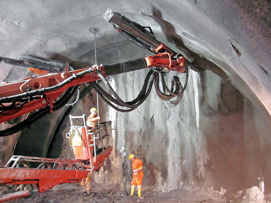 Successful Extension of Bosruck Tunnel in Austria Successful Extension of Bosruck Tunnel in Austria