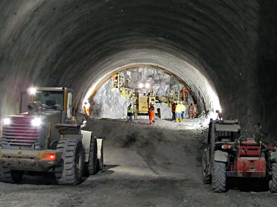 Successful Extension of Bosruck Tunnel in Austria Successful Extension of Bosruck Tunnel in Austria
