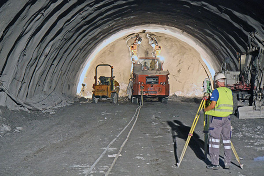 Successful Extension of Bosruck Tunnel in Austria Successful Extension of Bosruck Tunnel in Austria