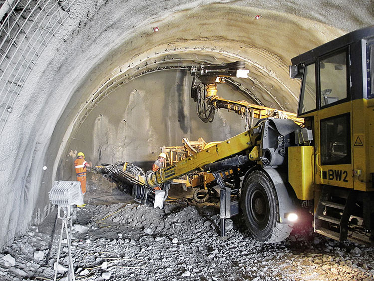 Albaufstieg: DSI liefert Tunnelausbauprodukte für Eisenbahn-Hochgeschwindigkeitsstrecke Albaufstieg: DSI liefert Tunnelausbauprodukte für Eisenbahn-Hochgeschwindigkeitsstrecke