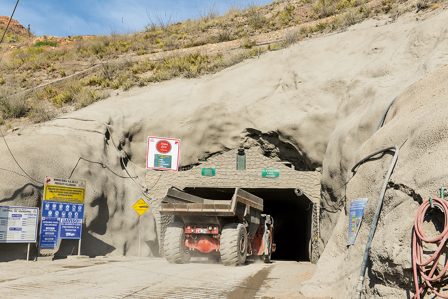 DSI Underground suministra productos de sostenimiento de roca de alta calidad para la minera El Roble en México DSI Underground suministra productos de sostenimiento de roca de alta calidad para la minera El Roble en México