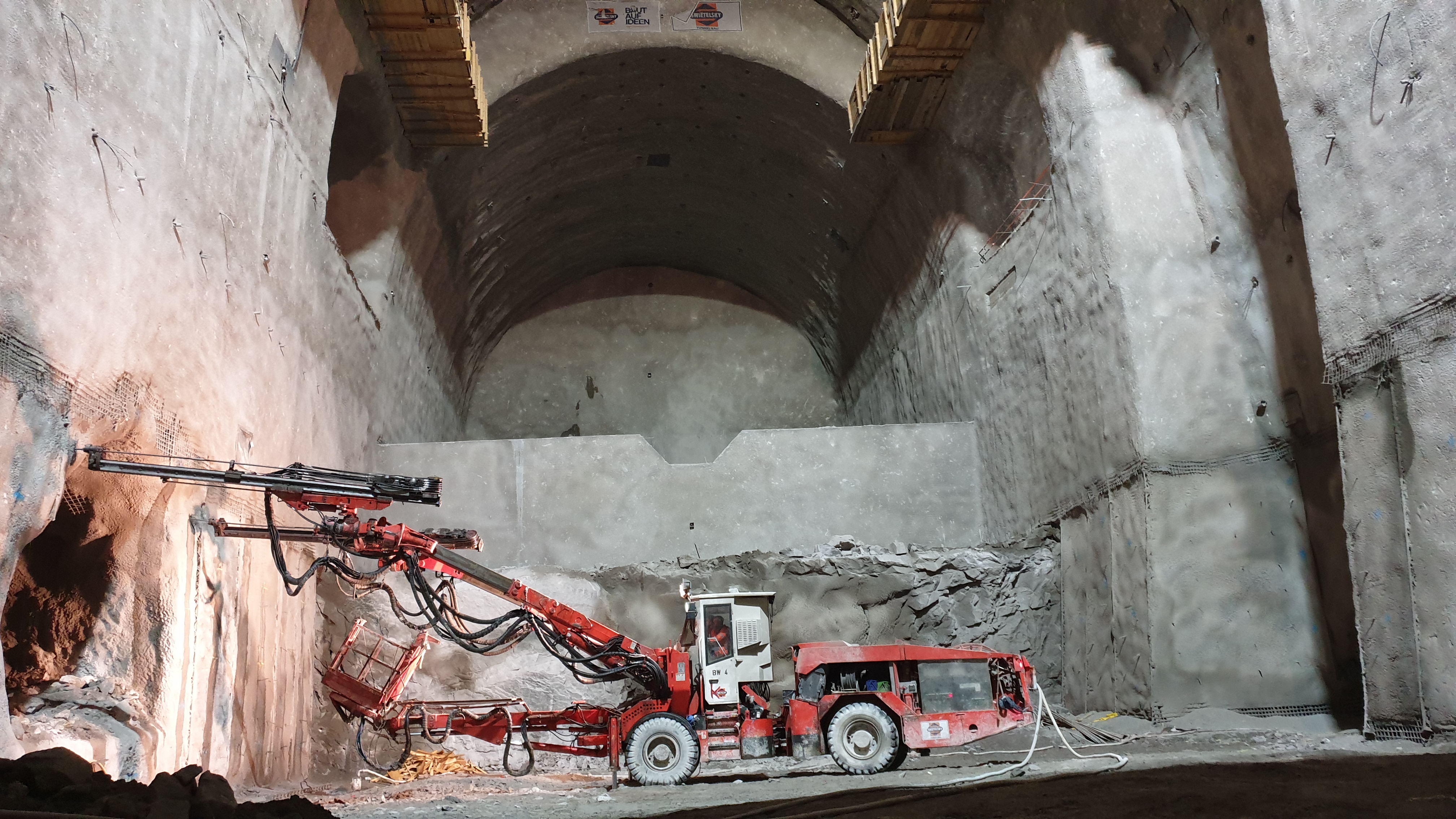 DSI Ground Support Solutions secure the Tauernmoos Hydro Electric Project, Austria DSI Ground Support Solutions secure the Tauernmoos Hydro Electric Project, Austria